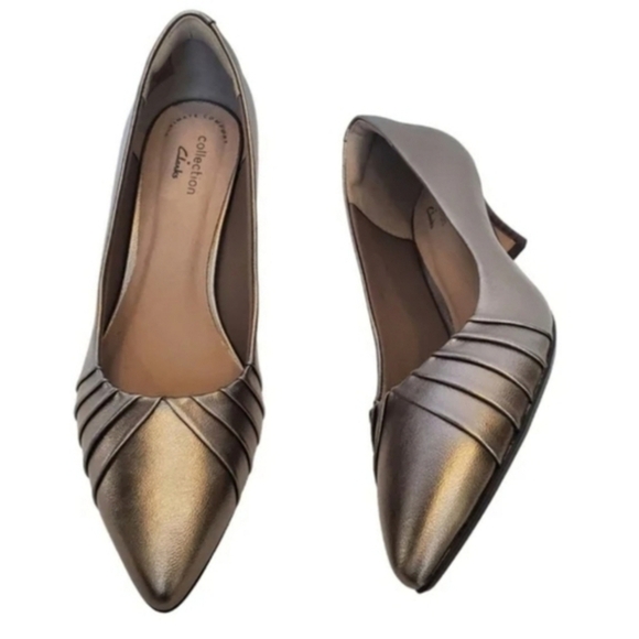Clarks Collection ultimate comfort gun metallic point toe pumps - Picture 3 of 10